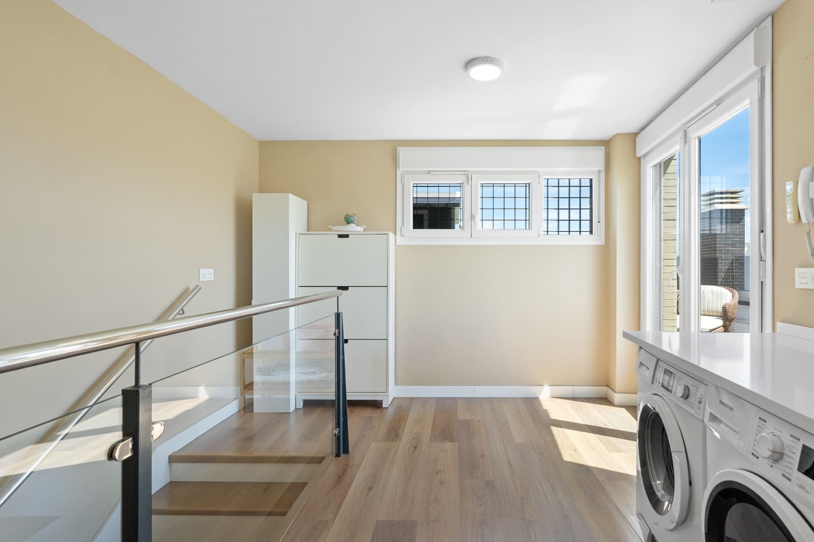 3 makuuhuone Rivitalo vuokrattavana paikassa Churriana de la Vega mukana 
autotalli - 2 100 € (Ref: 9944556)