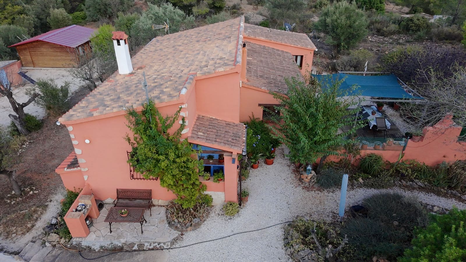 2 bedroom Finca/Country House for sale in Jalon / Xalo with pool garage - € 290,000 (Ref: 9946672)
