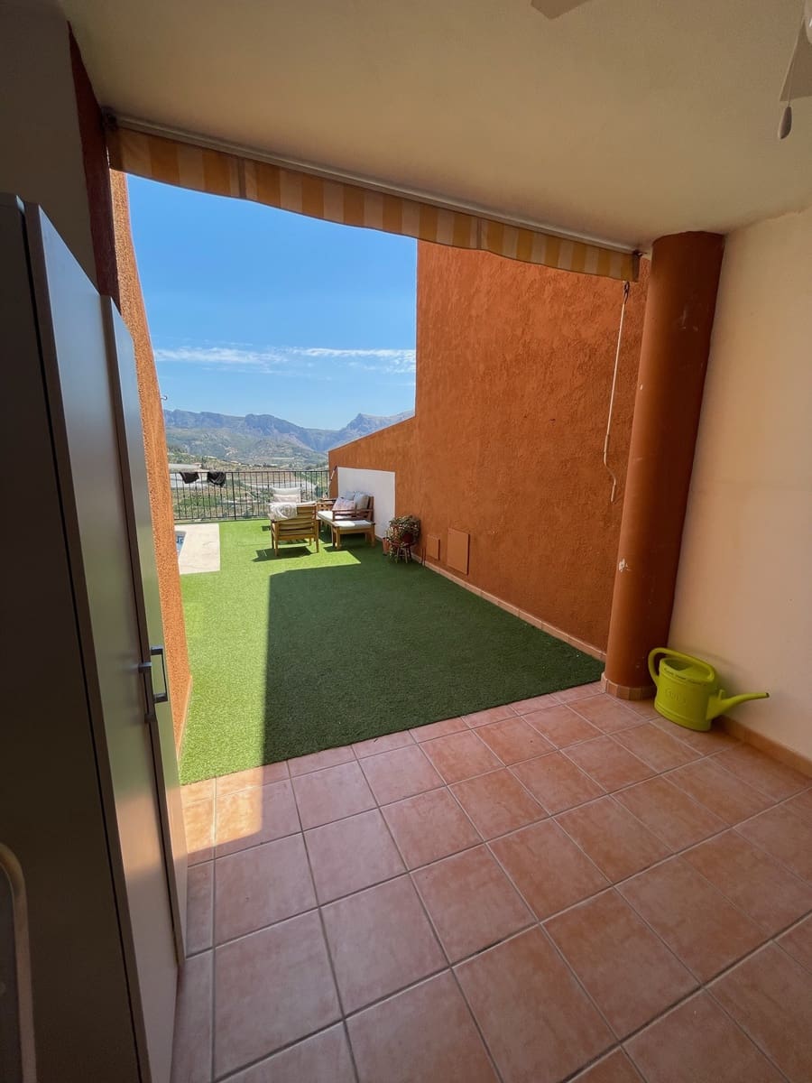 3 camera da letto Villa in vendita in Callosa d'En Sarria con piscina garage - 300.000 € (Rif: 9944913)