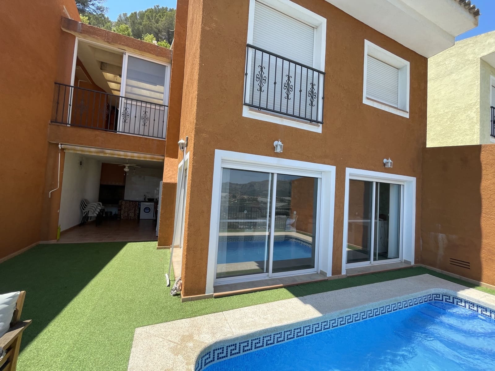 3 camera da letto Villa in vendita in Callosa d'En Sarria con piscina garage - 300.000 € (Rif: 9944913)