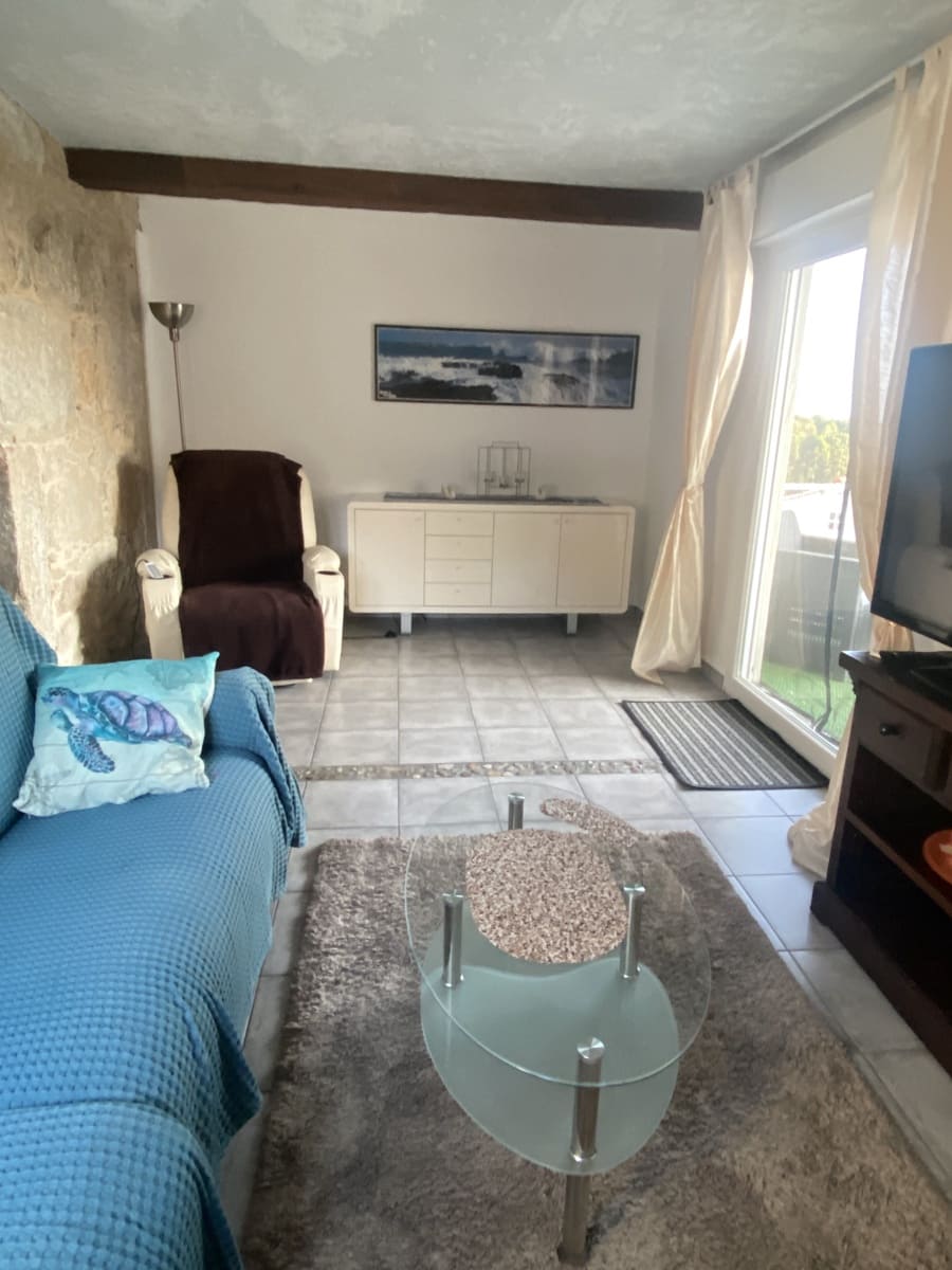 4 bedroom Villa for sale in Oia with garage - € 356,000 (Ref: 9946814)