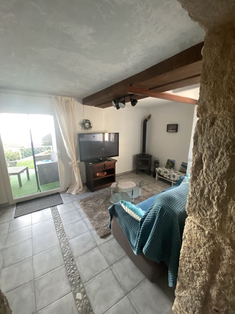 4 bedroom Villa for sale in Oia with garage - € 356,000 (Ref: 9946814)
