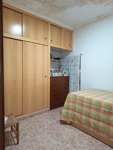 2 bedroom Flat for sale in Jijona / Xixona - € 70,000 (Ref: 10024681)
