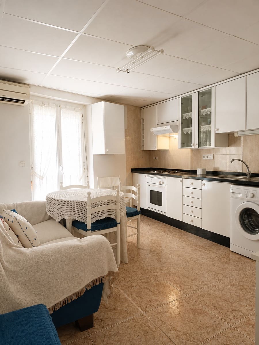 2 bedroom Flat for sale in Jijona / Xixona - € 70,000 (Ref: 10024681)