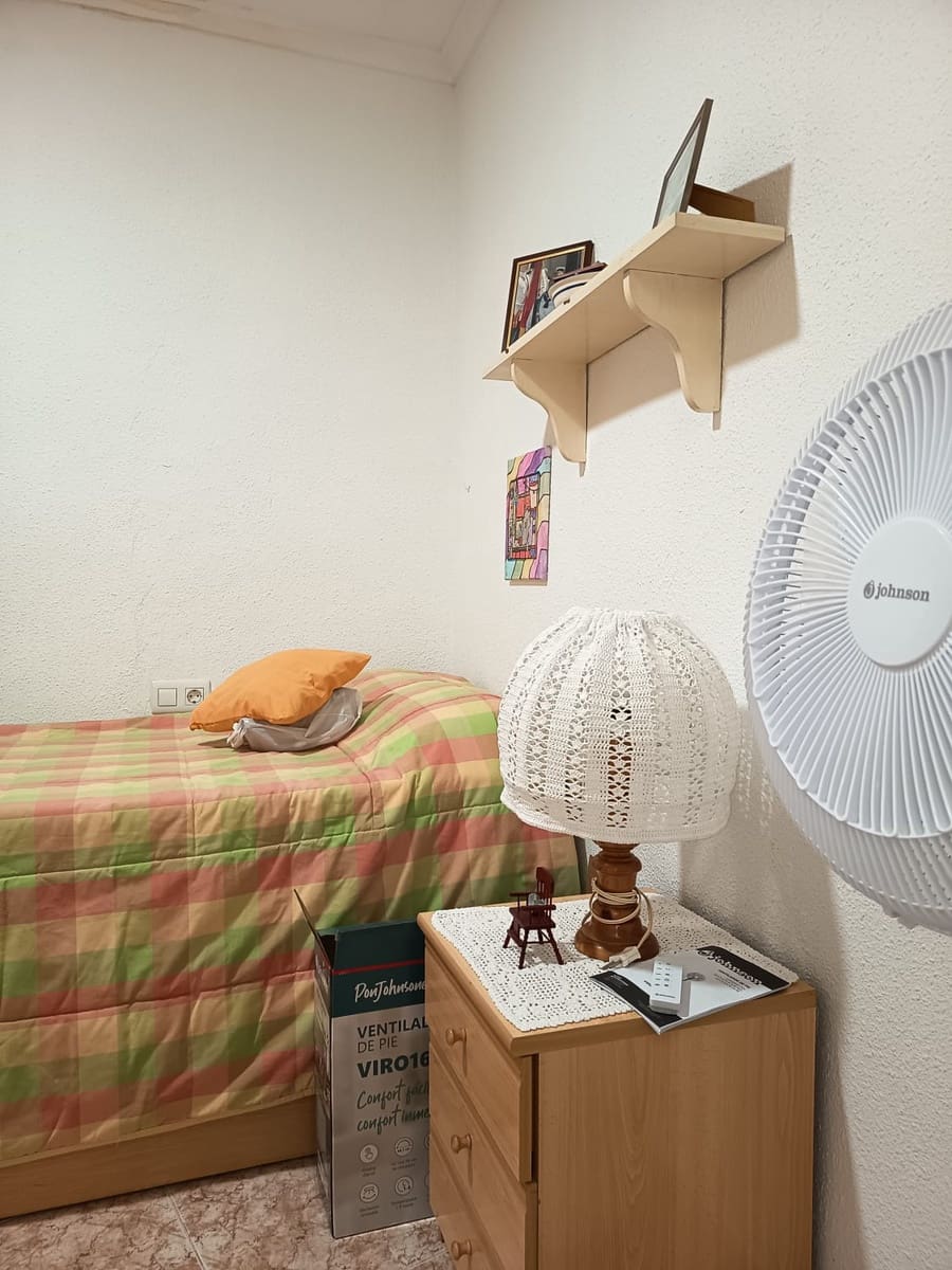 2 bedroom Flat for sale in Jijona / Xixona - € 70,000 (Ref: 10024681)