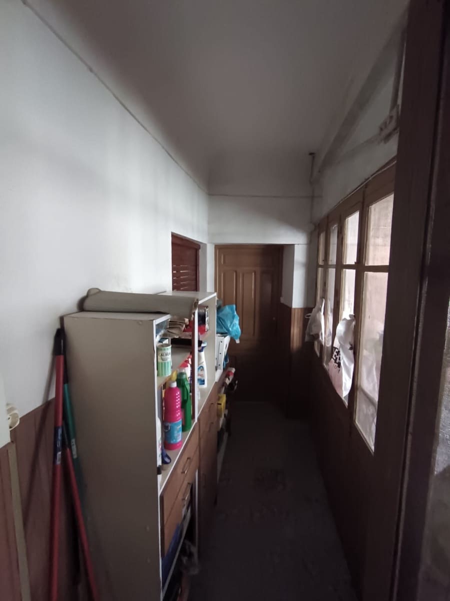 Pension zu verkaufen in Alicante / Alacant Stadt mit Garage - 165.000 € (Ref: 10024695)