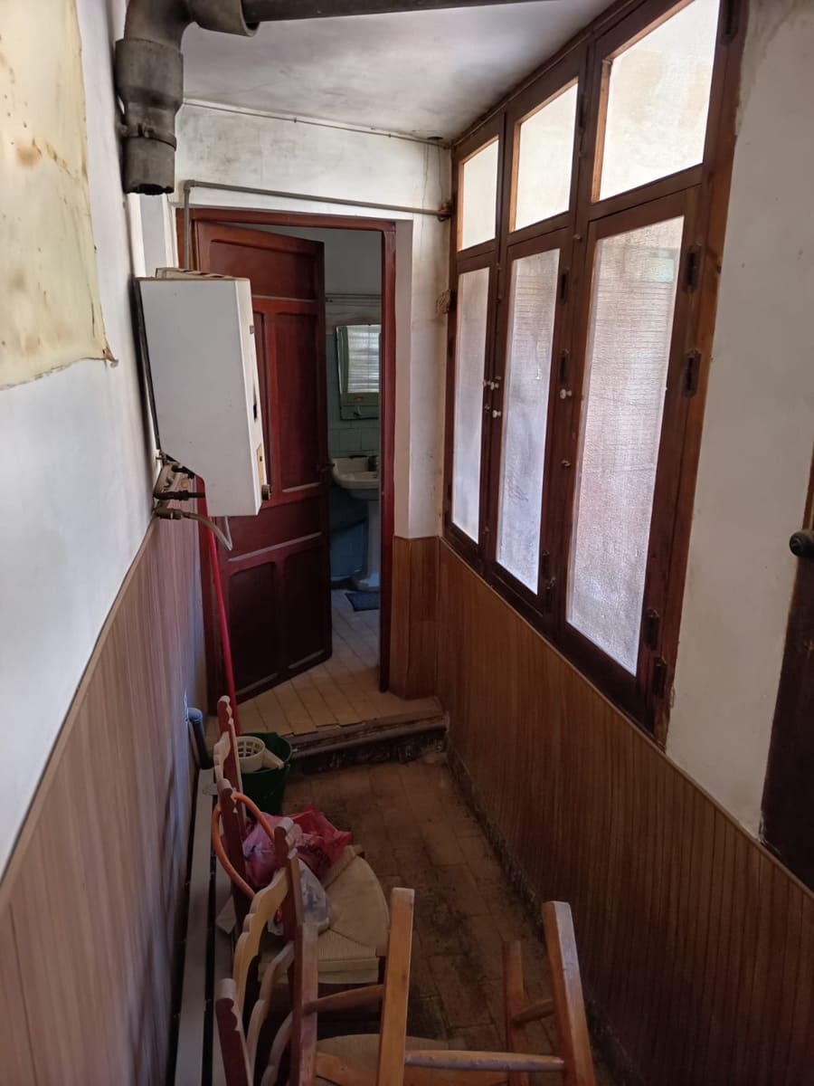 Pension zu verkaufen in Alicante / Alacant Stadt mit Garage - 165.000 € (Ref: 10024695)