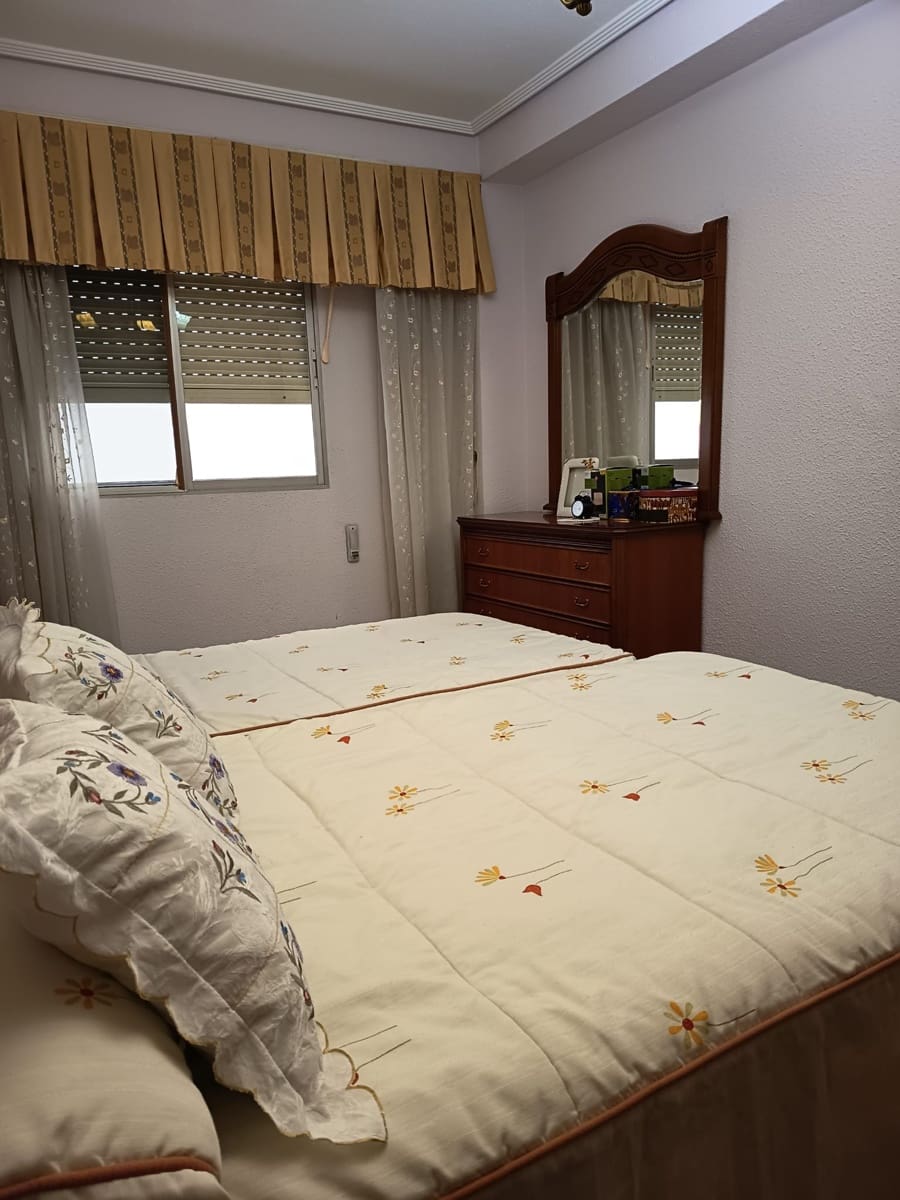 4 soveværelse Lejlighed til salg i San Vicente / Sant Vicent del Raspeig - € 249.000 (Ref: 10024737)