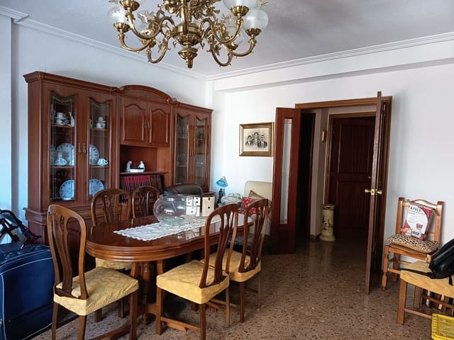 4 soveværelse Lejlighed til salg i San Vicente / Sant Vicent del Raspeig - € 249.000 (Ref: 10024737)