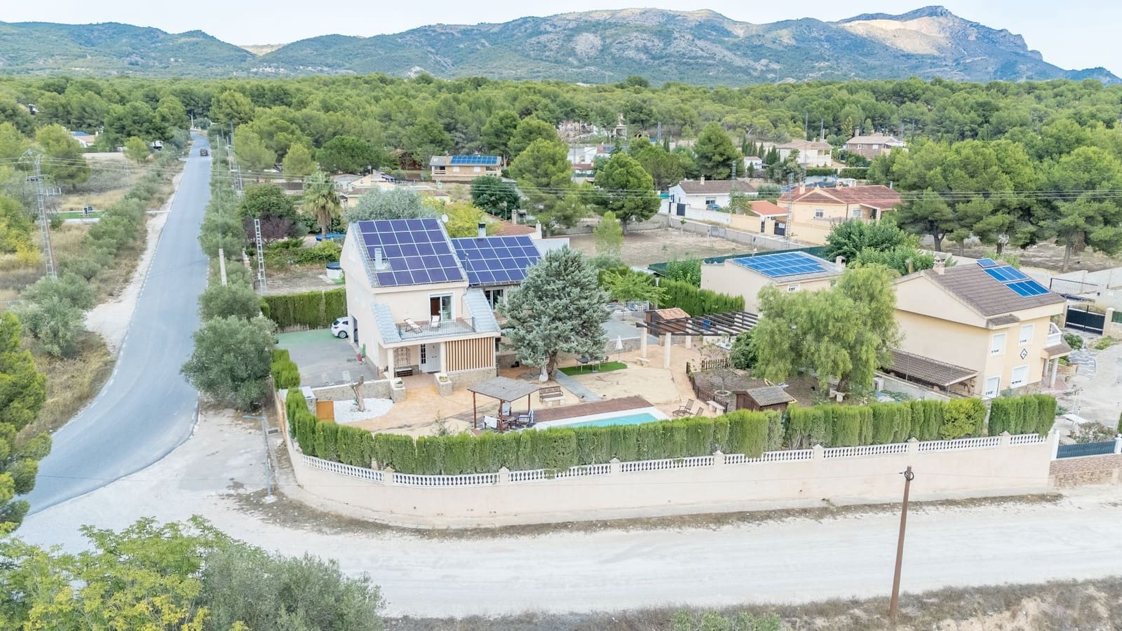 4 bedroom Villa for sale in Tibi with pool garage - € 620,000 (Ref: 10112106)
