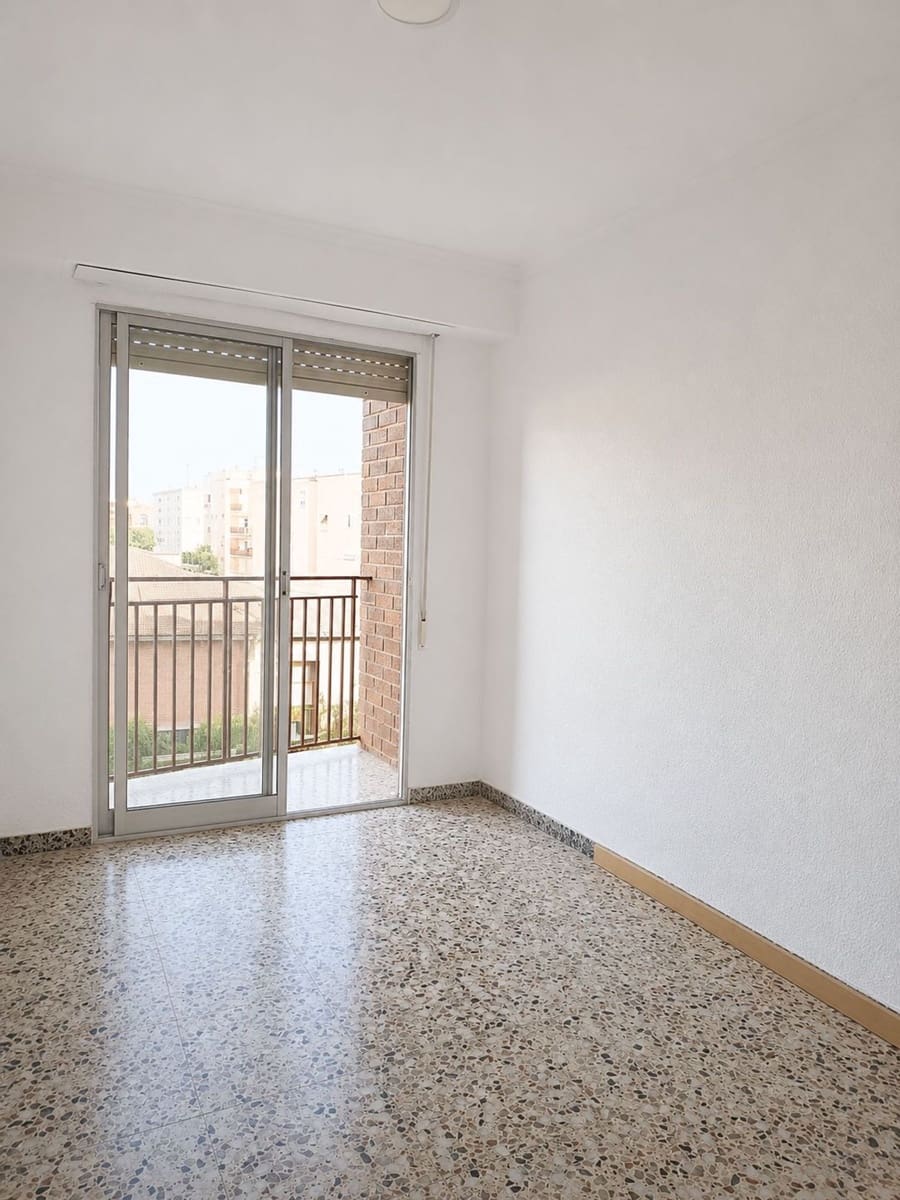 5 chambre Villa/Maison à vendre à Elche / Elx - 169 000 € (Ref: 10132391)