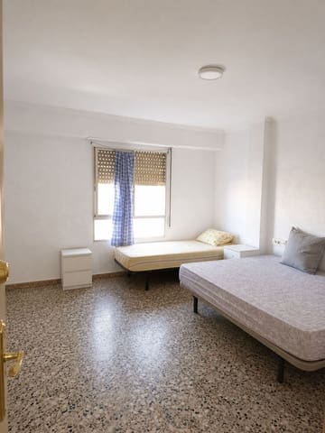 5 chambre Villa/Maison à vendre à Elche / Elx - 169 000 € (Ref: 10132391)