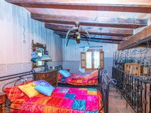 Chalet de 8 habitaciones en Jijona / Xixona en venta con piscina garaje - 710.000 € (Ref: 9964300)