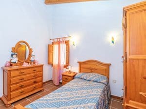 Chalet de 8 habitaciones en Jijona / Xixona en venta con piscina garaje - 710.000 € (Ref: 9964300)