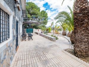 Chalet de 8 habitaciones en Jijona / Xixona en venta con piscina garaje - 710.000 € (Ref: 9964300)