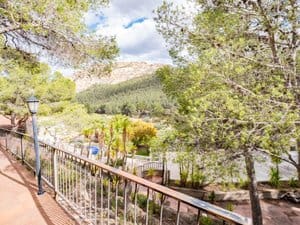 Chalet de 8 habitaciones en Jijona / Xixona en venta con piscina garaje - 710.000 € (Ref: 9964300)