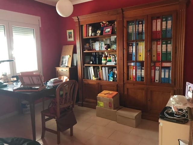 6 quarto Moradia para venda em San Vicente / Sant Vicent del Raspeig com piscina garagem - 920 000 € (Ref: 9964330)