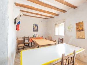 4 soveværelse Finca/Landehus til salg i Agost med swimmingpool garage - € 600.000 (Ref: 9965756)