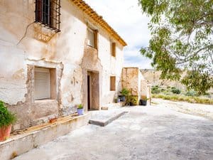 4 bedroom Finca/Country House for sale in Agost with pool garage - € 600,000 (Ref: 9965756)