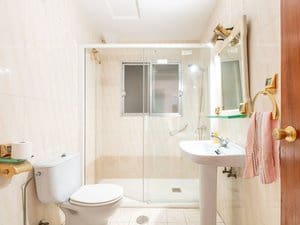 3 slaapkamer Flat te koop in Alicante stad met garage - € 996.000 (Ref: 9965772)