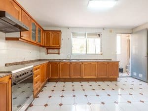 3 slaapkamer Flat te koop in Alicante stad met garage - € 996.000 (Ref: 9965772)