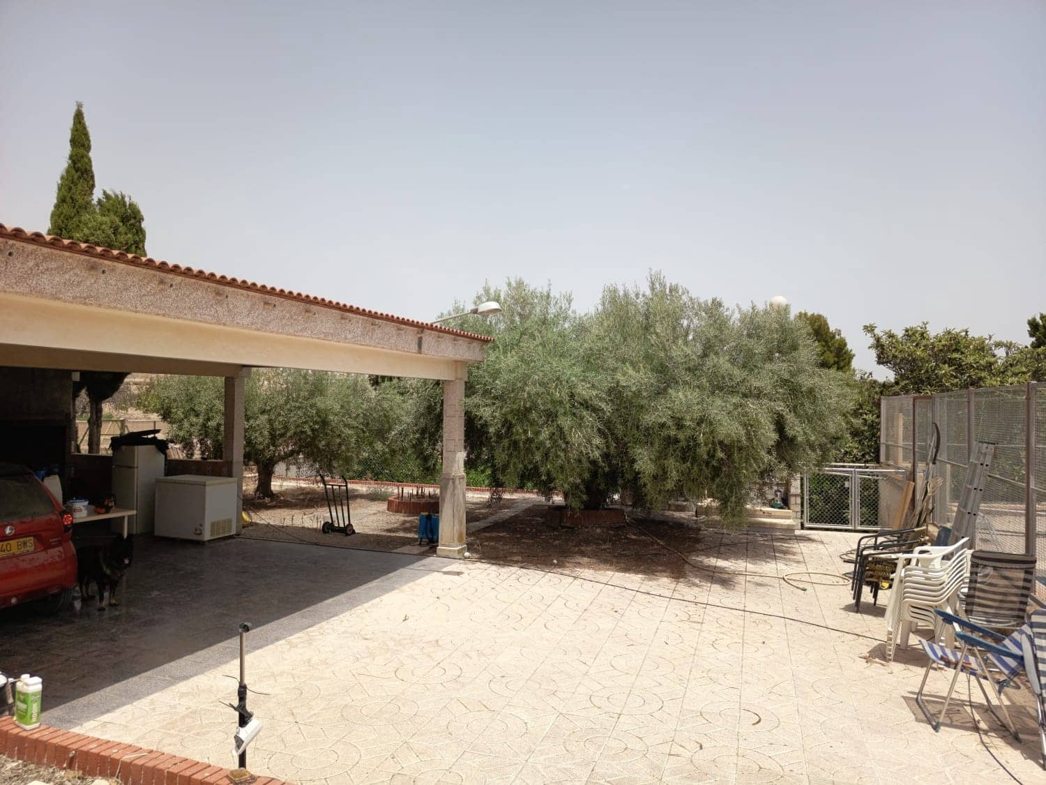 3 sypialnia Willa na sprzedaż w Miasto Alicante / Alacant z basenem garażem - 375 000 € (Ref: 9967978)