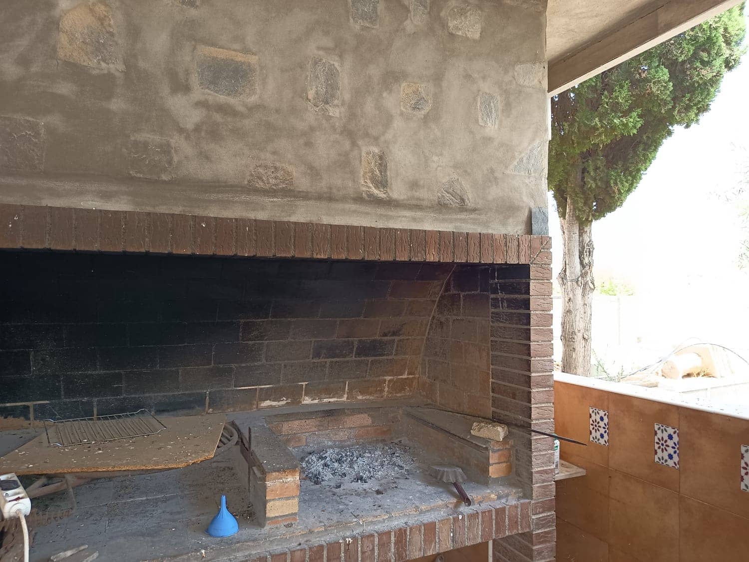 3 sypialnia Willa na sprzedaż w Miasto Alicante / Alacant z basenem garażem - 375 000 € (Ref: 9967978)