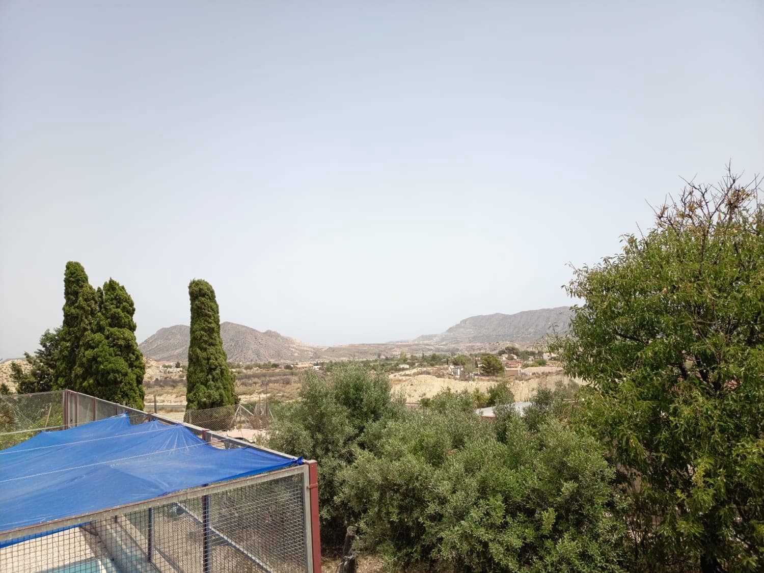 3 sypialnia Willa na sprzedaż w Miasto Alicante / Alacant z basenem garażem - 375 000 € (Ref: 9967978)