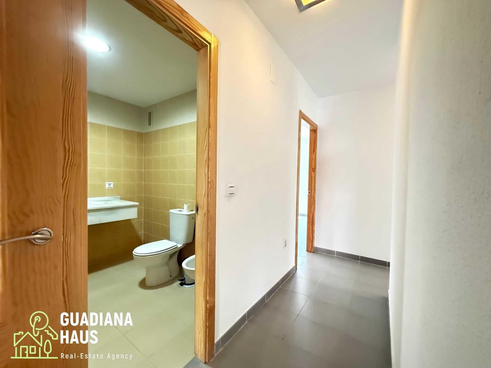 4 Zimmer Wohnung zu verkaufen in Ayamonte mit Pool Garage - 300.000 € (Ref: 10078538)