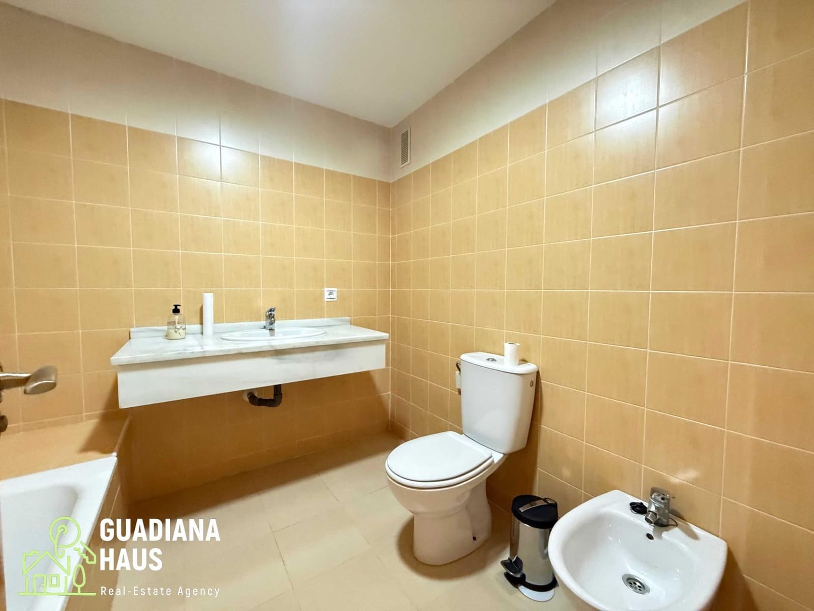 4 Zimmer Wohnung zu verkaufen in Ayamonte mit Pool Garage - 300.000 € (Ref: 10078538)