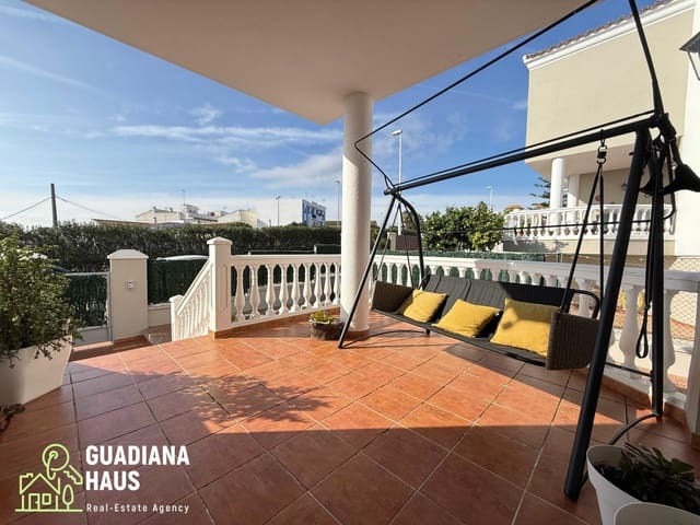 4 soverom Leilighet til salgs i Ayamonte med svømmebasseng garasje - € 365 000 (Ref: 10078542)