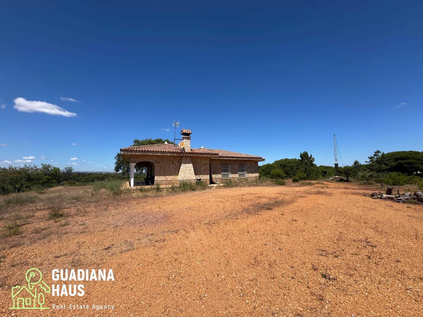 4 slaapkamer Finca/Landhuis te koop in Ayamonte - € 440.000 (Ref: 10078543)