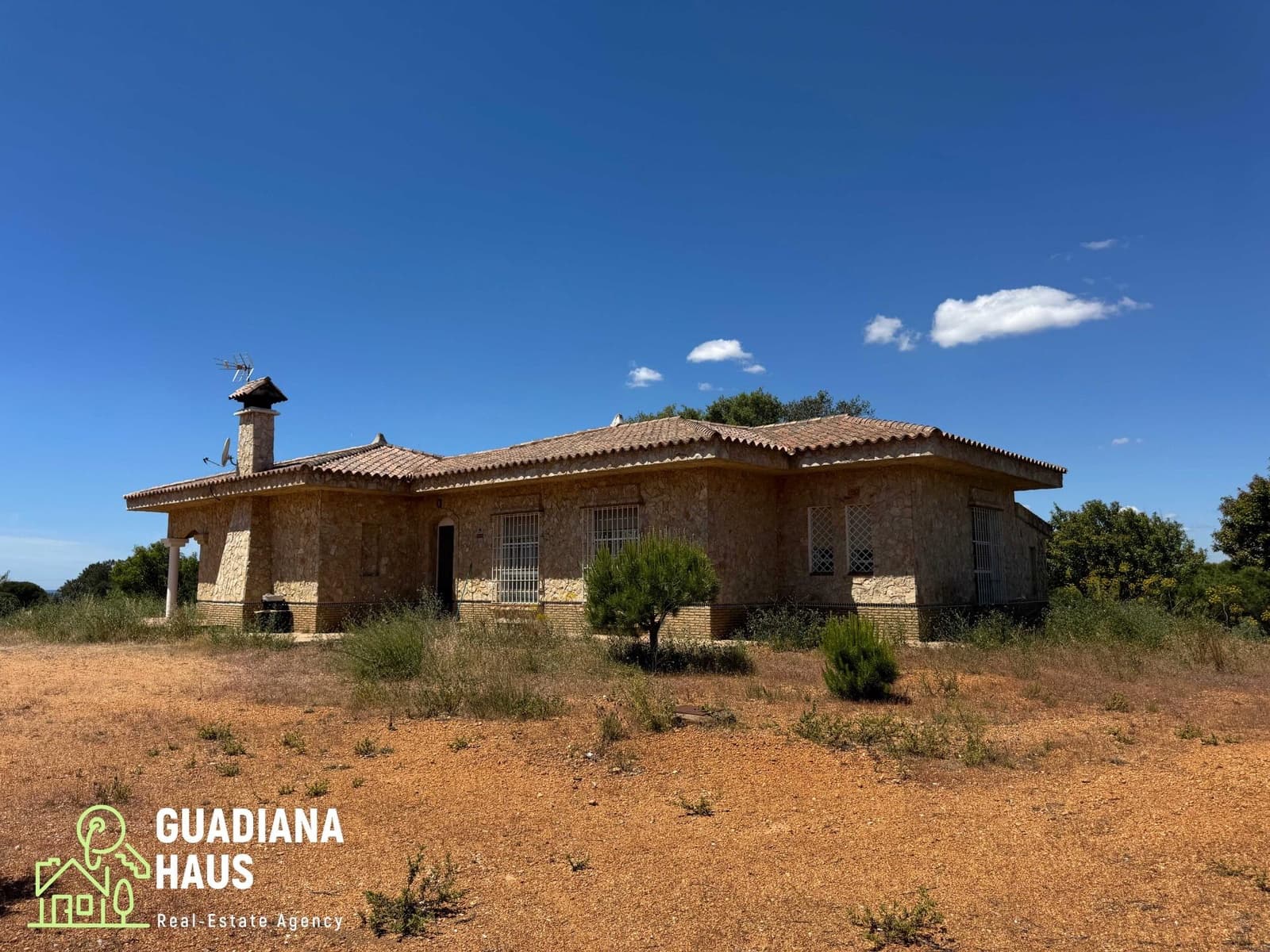 4 slaapkamer Finca/Landhuis te koop in Ayamonte - € 440.000 (Ref: 10078543)