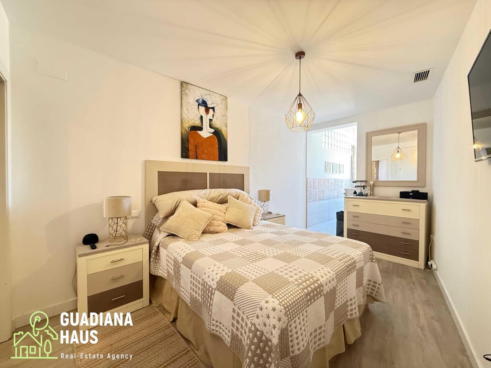 2 slaapkamer Rijtjeshuis te koop in Ayamonte met zwembad garage - € 325.000 (Ref: 10078544)