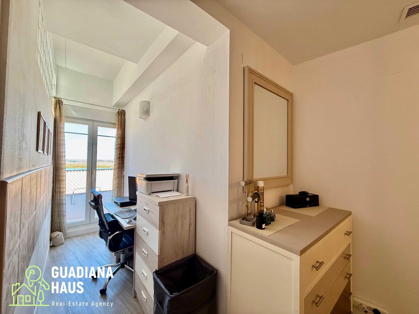2 slaapkamer Rijtjeshuis te koop in Ayamonte met zwembad garage - € 325.000 (Ref: 10078544)