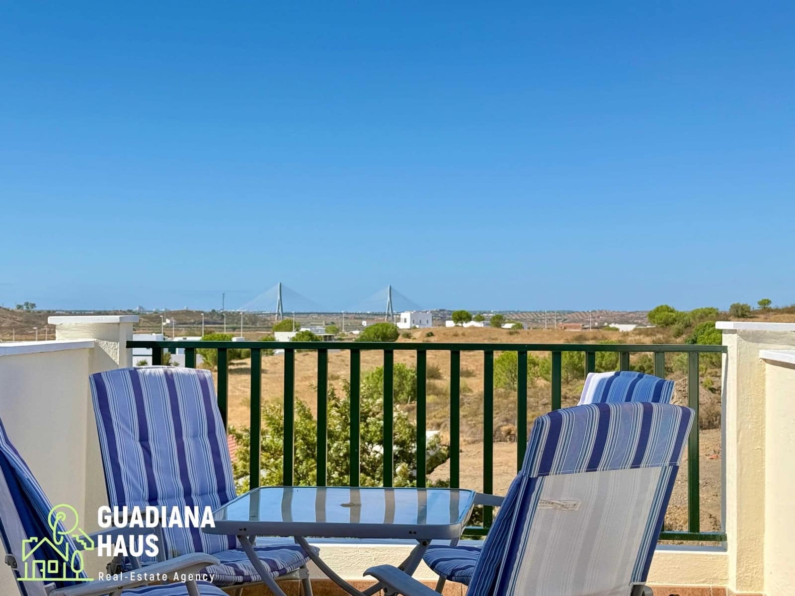 3 soverom Rekkehus til salgs i Ayamonte med svømmebasseng - € 249 000 (Ref: 10078545)