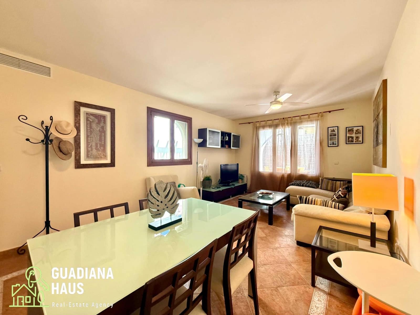3 soverom Rekkehus til salgs i Ayamonte med svømmebasseng - € 249 000 (Ref: 10078545)