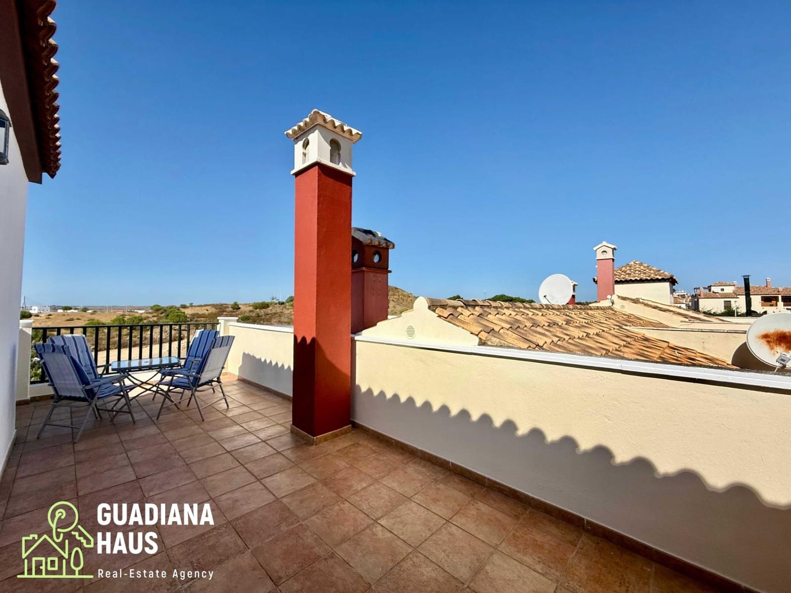 3 soverom Rekkehus til salgs i Ayamonte med svømmebasseng - € 249 000 (Ref: 10078545)