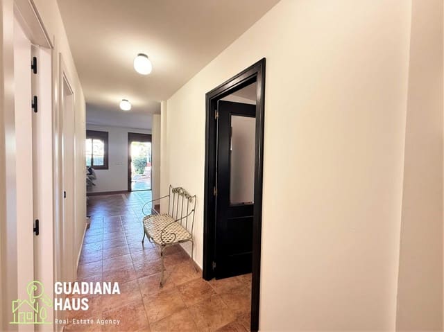 2 slaapkamer Rijtjeshuis te koop in Ayamonte met zwembad - € 219.000 (Ref: 10078547)