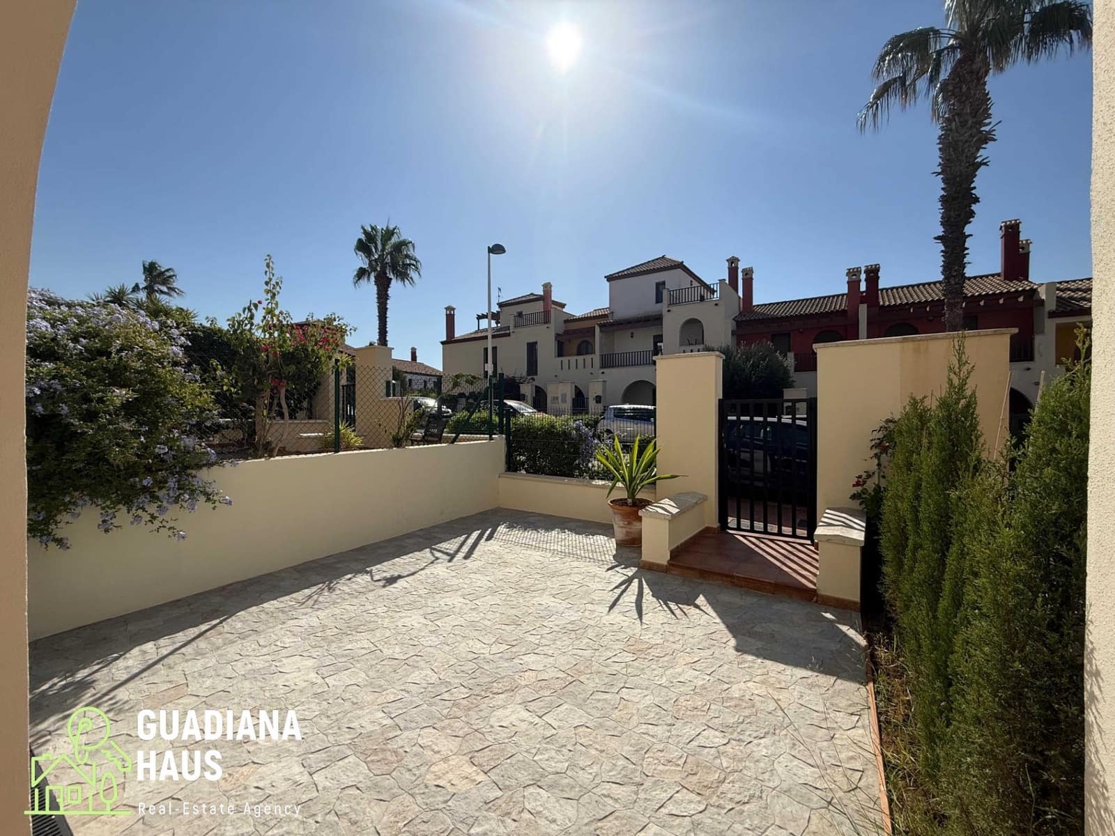 2 slaapkamer Rijtjeshuis te koop in Ayamonte met zwembad - € 219.000 (Ref: 10078547)