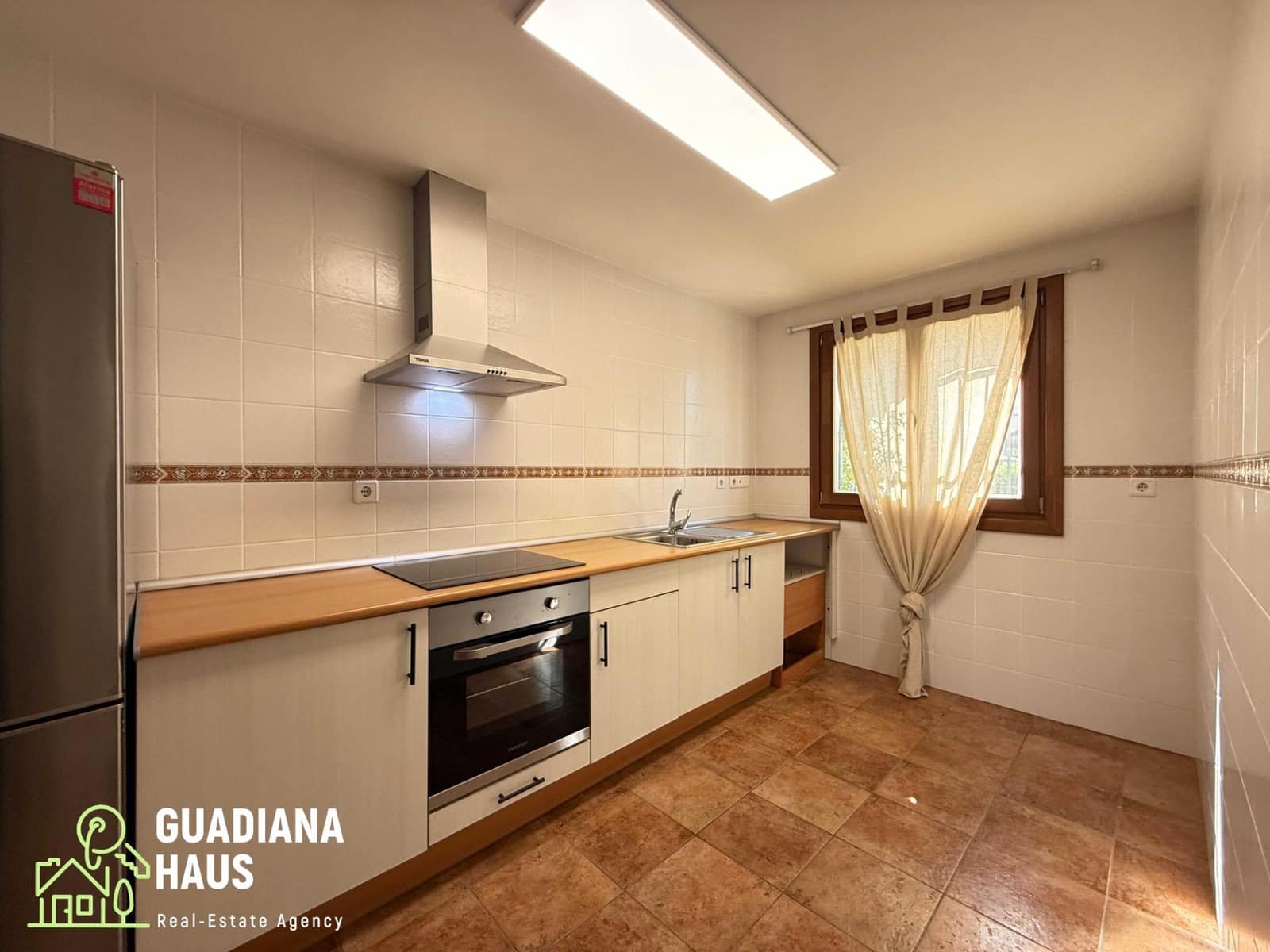 2 slaapkamer Rijtjeshuis te koop in Ayamonte met zwembad - € 219.000 (Ref: 10078547)