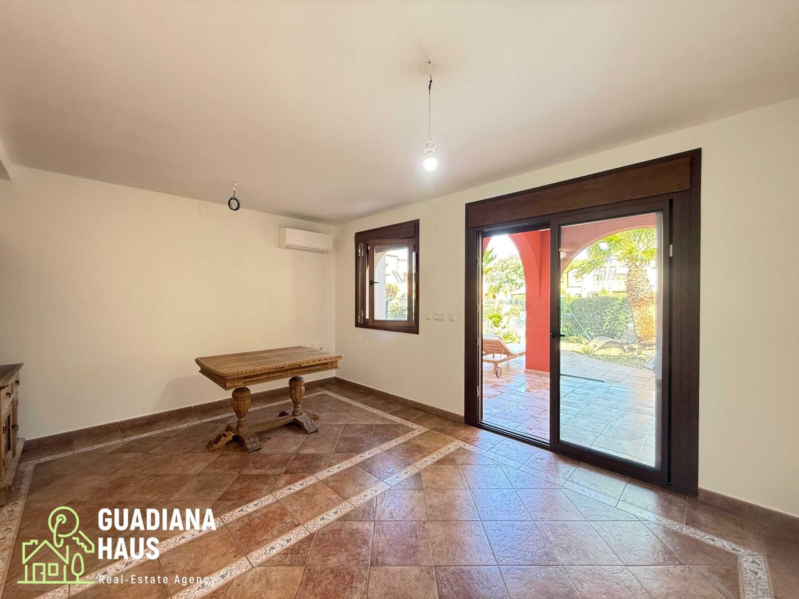 2 slaapkamer Rijtjeshuis te koop in Ayamonte met zwembad - € 219.000 (Ref: 10078547)