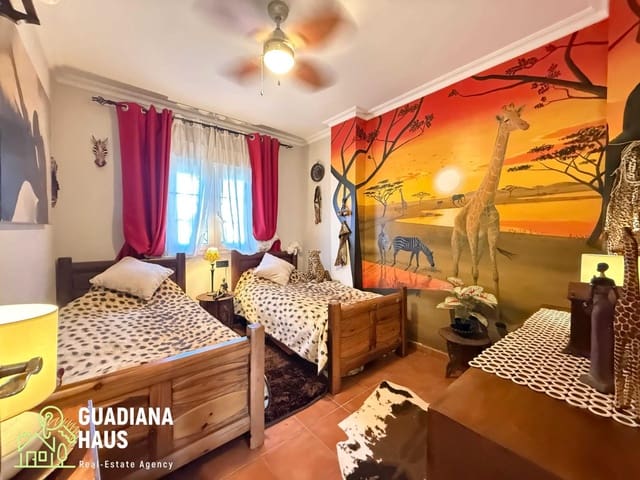 5 chambre Villa/Maison Semi-Mitoyenne à vendre à Ayamonte avec piscine garage - 359 000 € (Ref: 10078549)