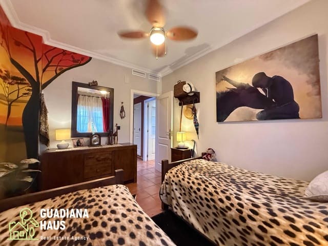 5 chambre Villa/Maison Semi-Mitoyenne à vendre à Ayamonte avec piscine garage - 359 000 € (Ref: 10078549)