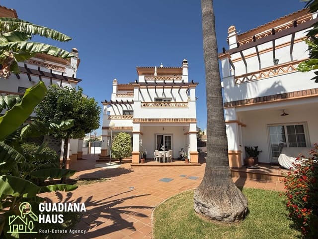 5 chambre Villa/Maison Semi-Mitoyenne à vendre à Ayamonte avec piscine garage - 359 000 € (Ref: 10078549)