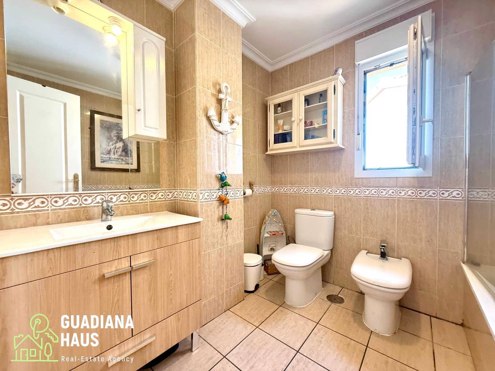 5 chambre Villa/Maison Semi-Mitoyenne à vendre à Ayamonte avec piscine garage - 359 000 € (Ref: 10078549)
