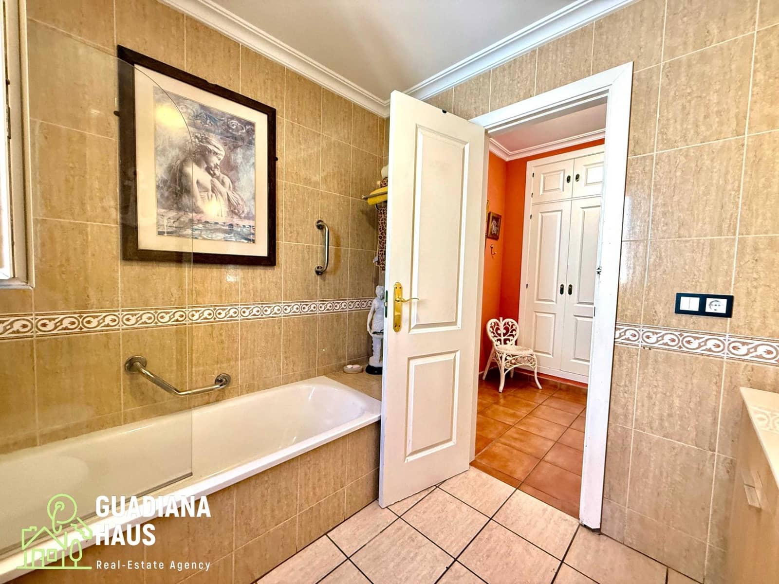 5 chambre Villa/Maison Semi-Mitoyenne à vendre à Ayamonte avec piscine garage - 359 000 € (Ref: 10078549)