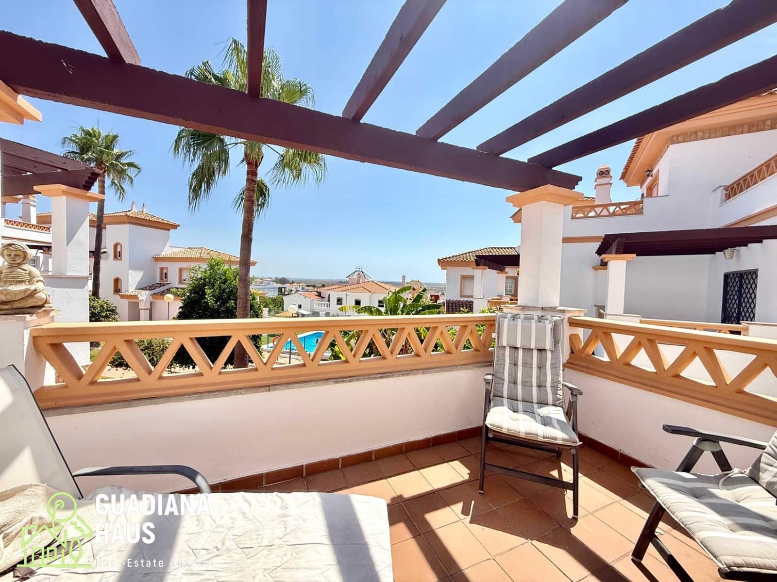 5 chambre Villa/Maison Semi-Mitoyenne à vendre à Ayamonte avec piscine garage - 359 000 € (Ref: 10078549)