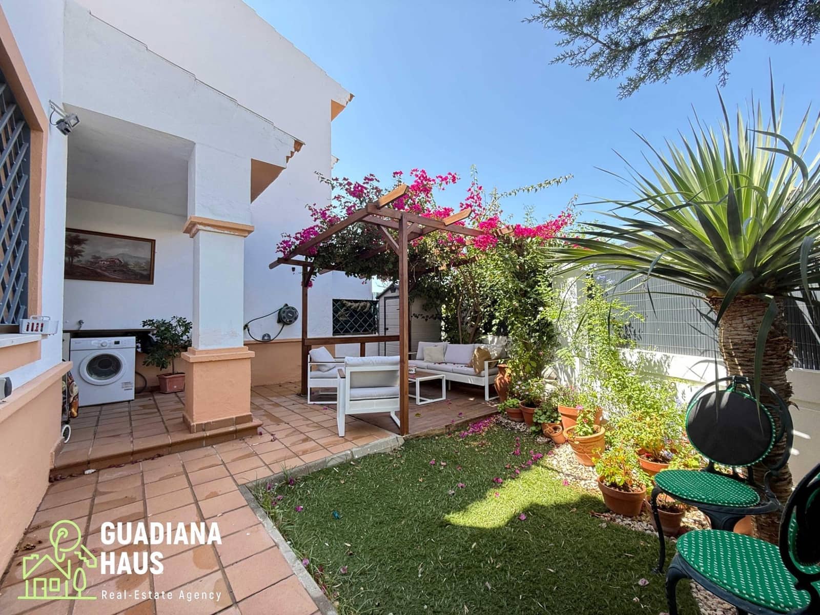 5 chambre Villa/Maison Semi-Mitoyenne à vendre à Ayamonte avec piscine garage - 359 000 € (Ref: 10078549)