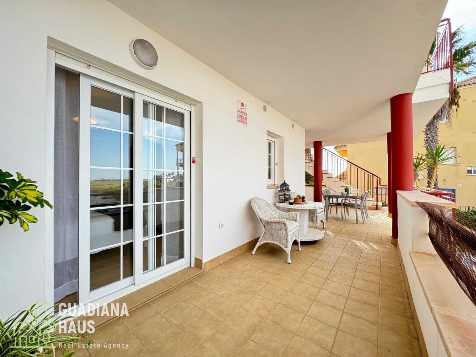 5 sypialnia Apartament na sprzedaż w Isla Canela - 297 000 € (Ref: 10078550)